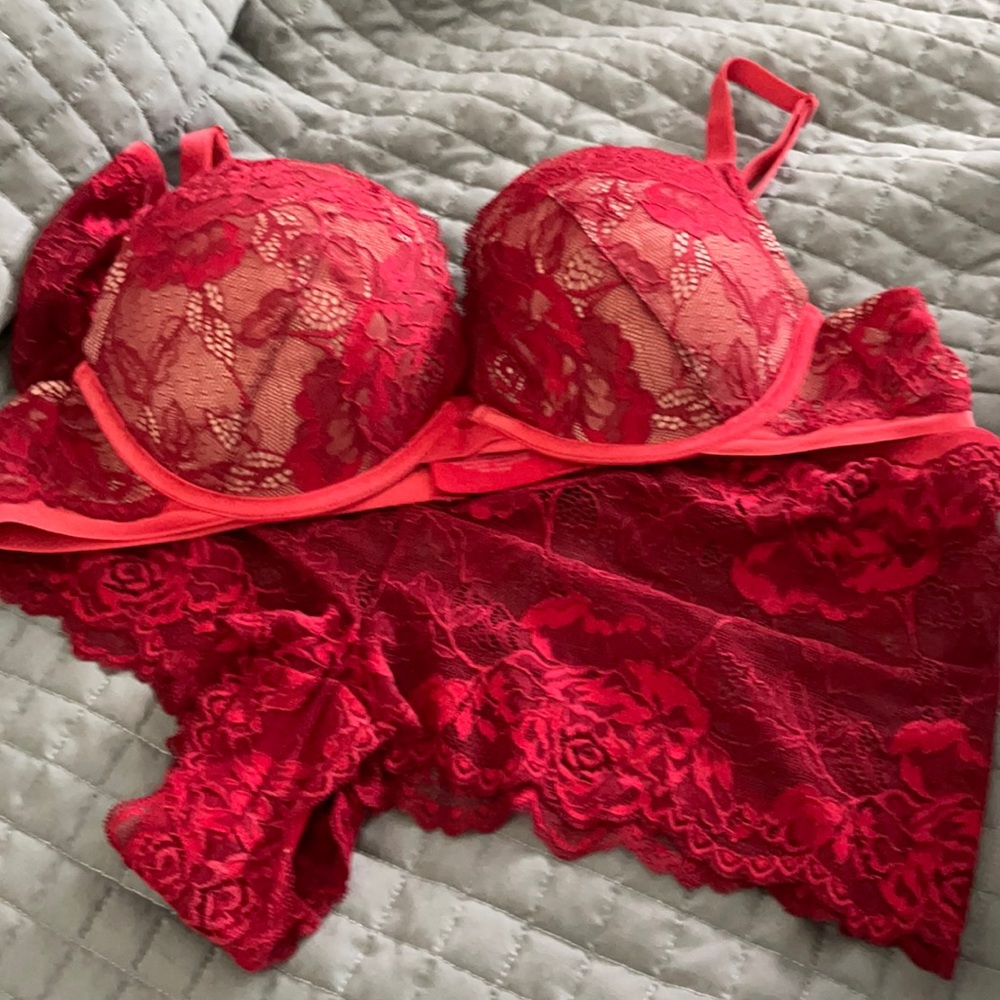 Torrid 40B gently worn bra and size 2 boy short
